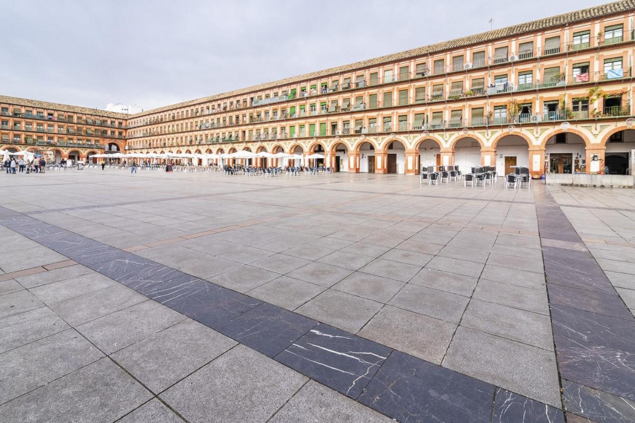 Lightbooking Cordoba Plaza Corredera Exterior photo